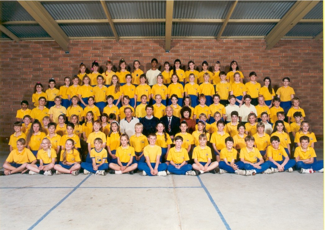 /uploaded_files/media/gallery/1692597064Year 7 Graduating Students.jpg